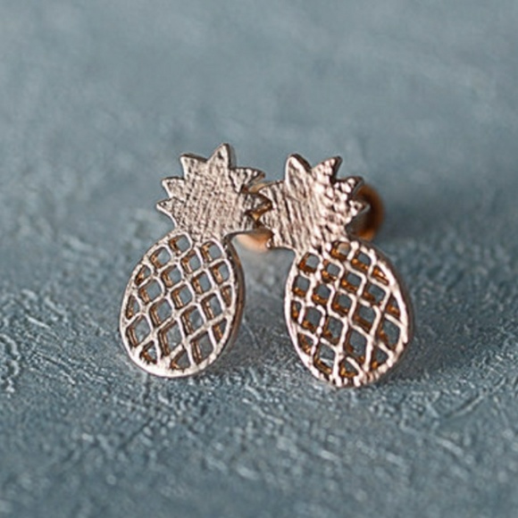 everrealli Jewelry - Rose Gold Cut Out Pineapple Stud Earrings ear ring